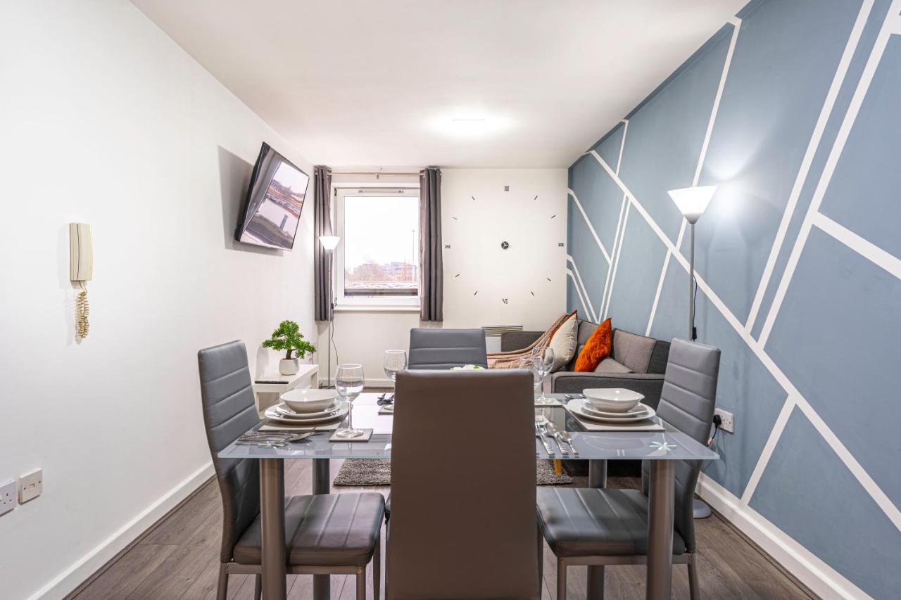 Jkg Property Solutions Presents Cosy City Apartment Coventry Exterior foto